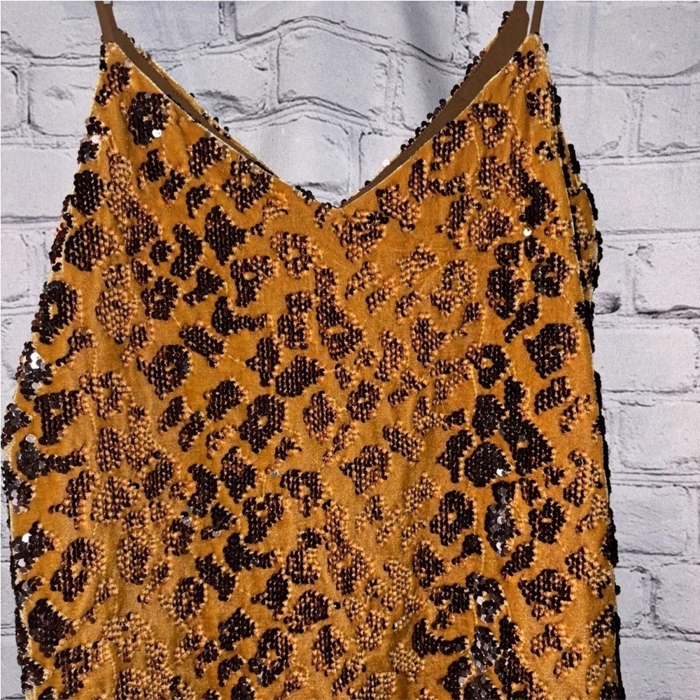 RO&DE Anthropologie Animal Sequins Cami Top Gold Stretchy Velvet Size Small - Picture 4 of 7